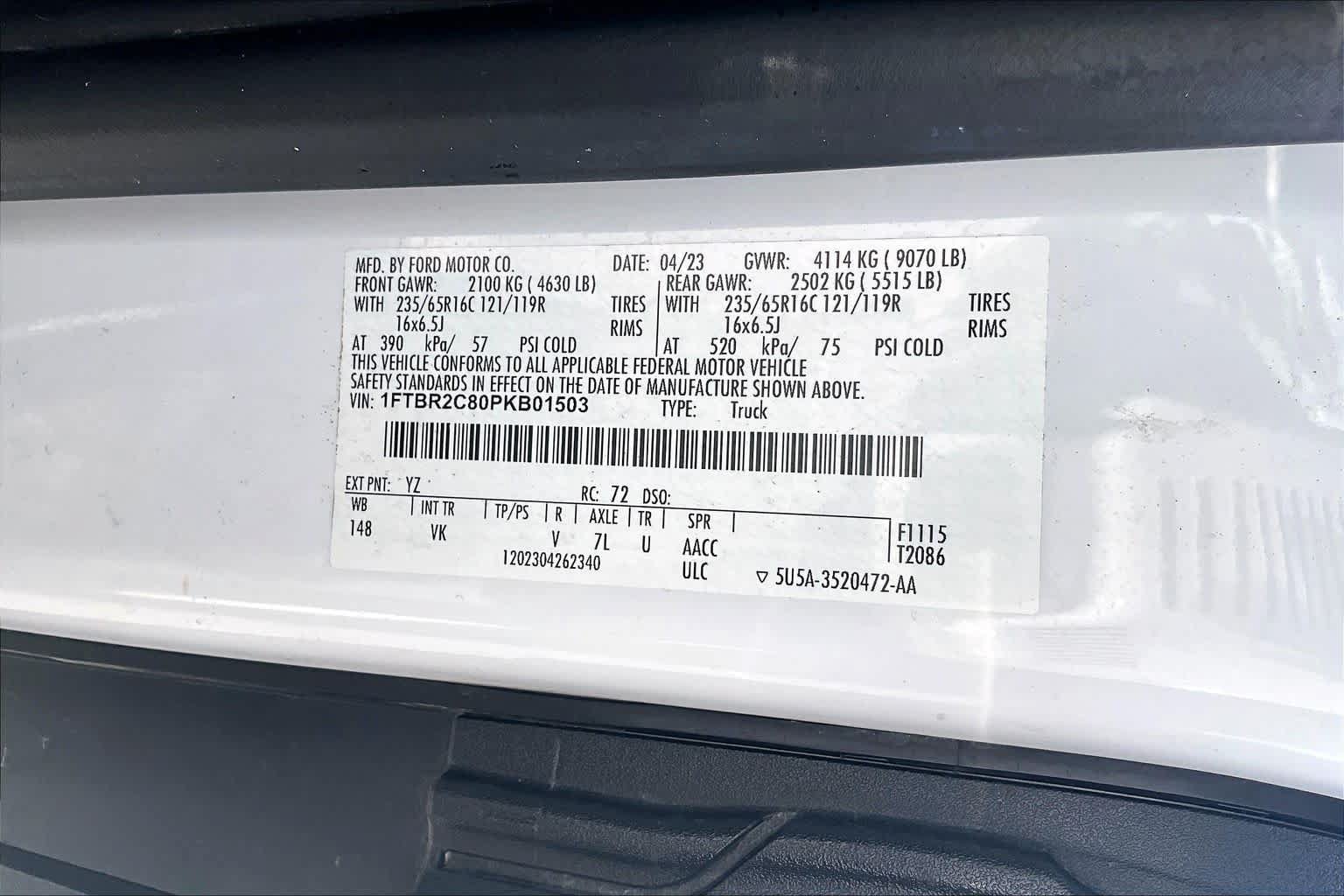 Certified 2023 Ford Transit 250 Medium Roof AWD image 39
