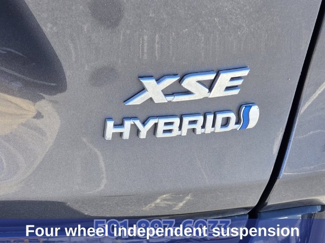 Used 2024 Toyota RAV4 XSE AWD/4WD image 17