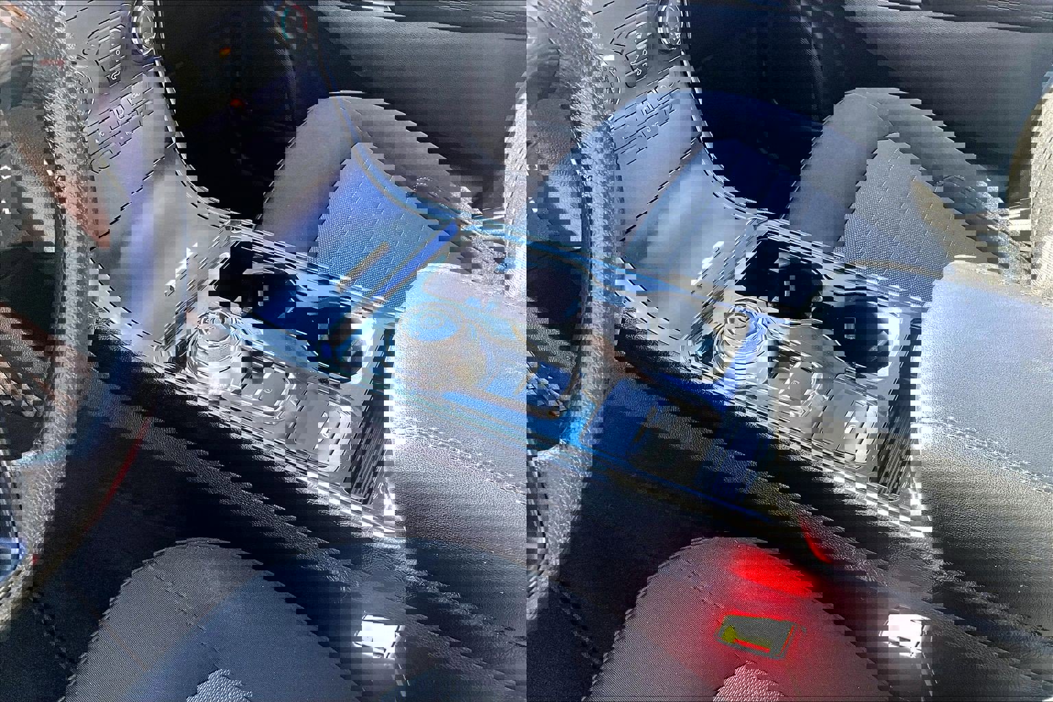 Certified 2019 Ford Edge SE image 14