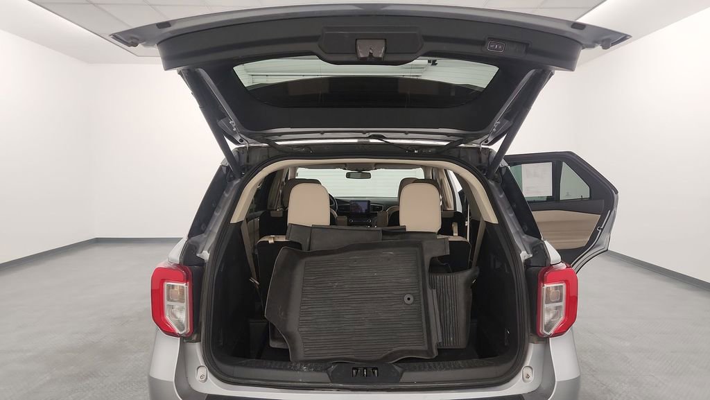 Certified 2020 Ford Explorer Limited w/ Class III Trailer Tow Package image 31