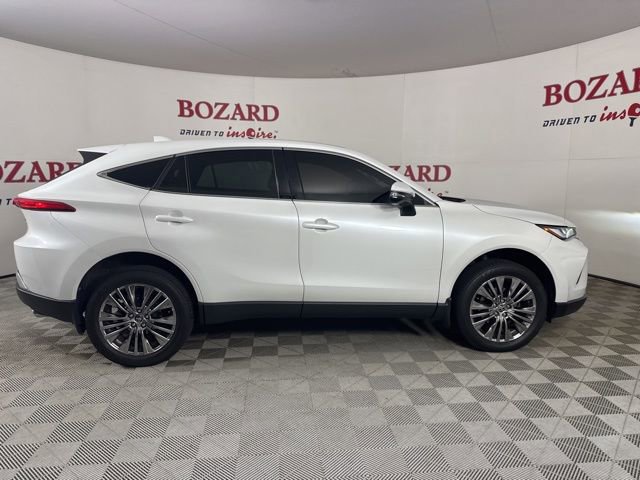 Used 2024 Toyota Venza Limited image 6