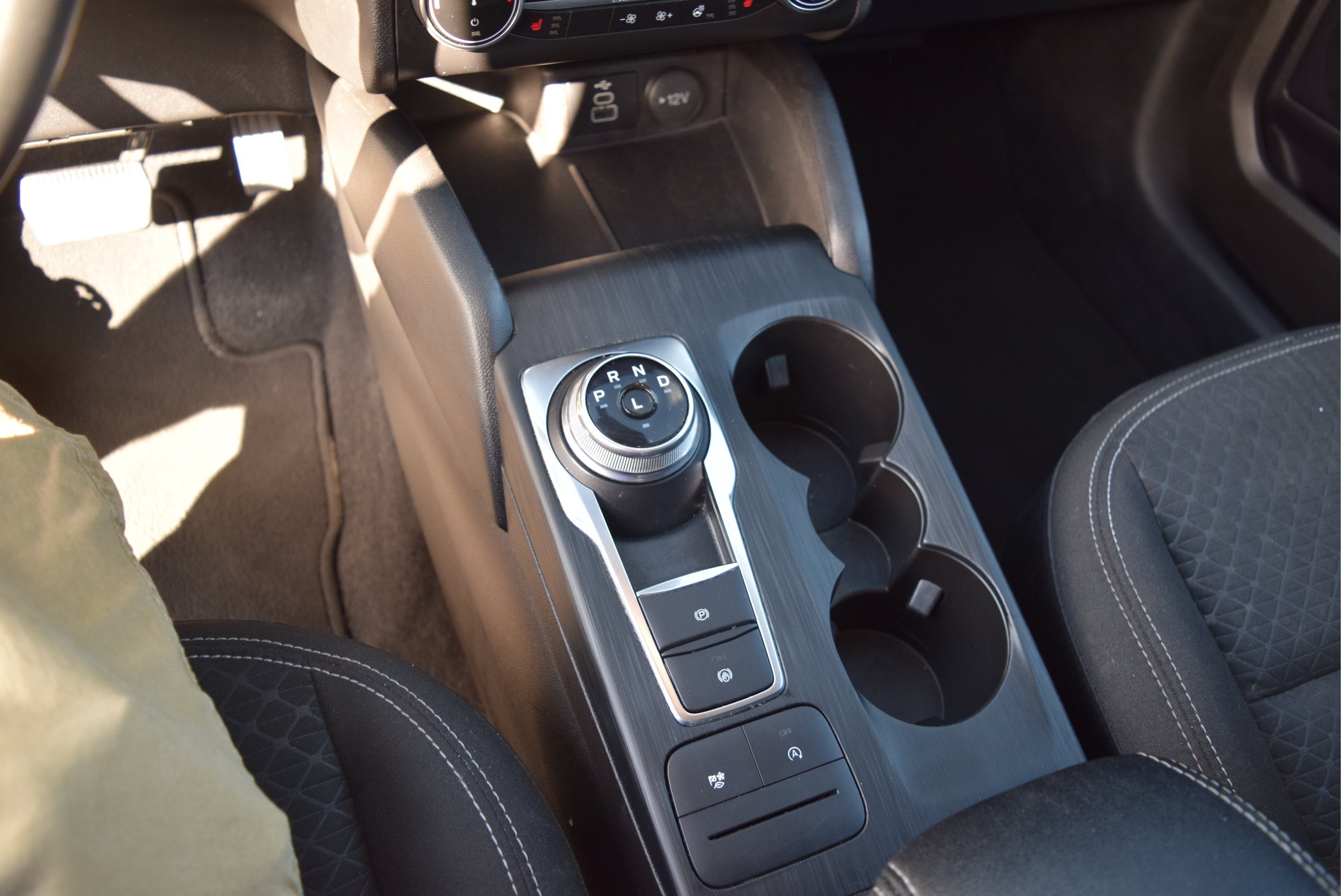 Certified 2024 Ford Escape Active AWD/4WD image 15