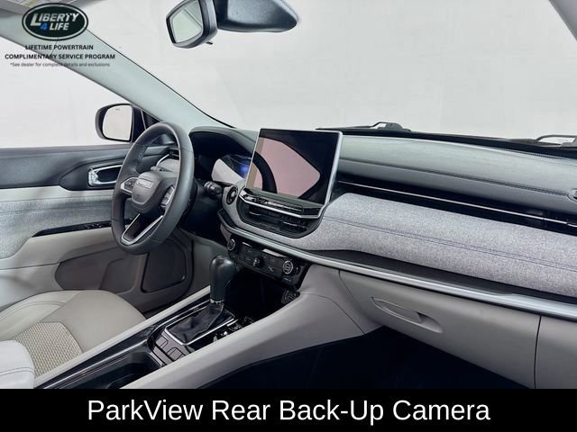 Used 2022 Jeep Compass Latitude FWD image 27