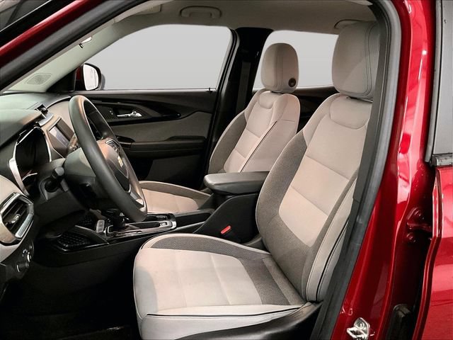 Used 2021 Chevrolet TrailBlazer LT w/ Driver Confidence Package FWD image 24