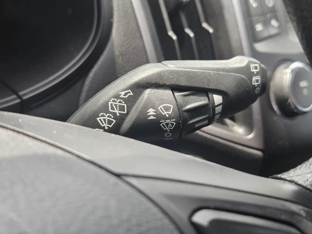 Certified 2019 Ford Edge SE FWD image 42