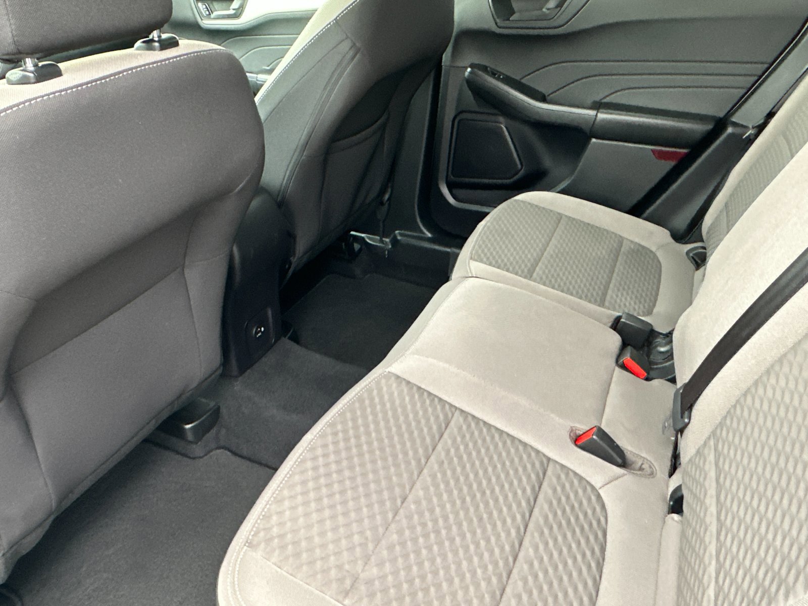 Certified 2022 Ford Escape SE image 13