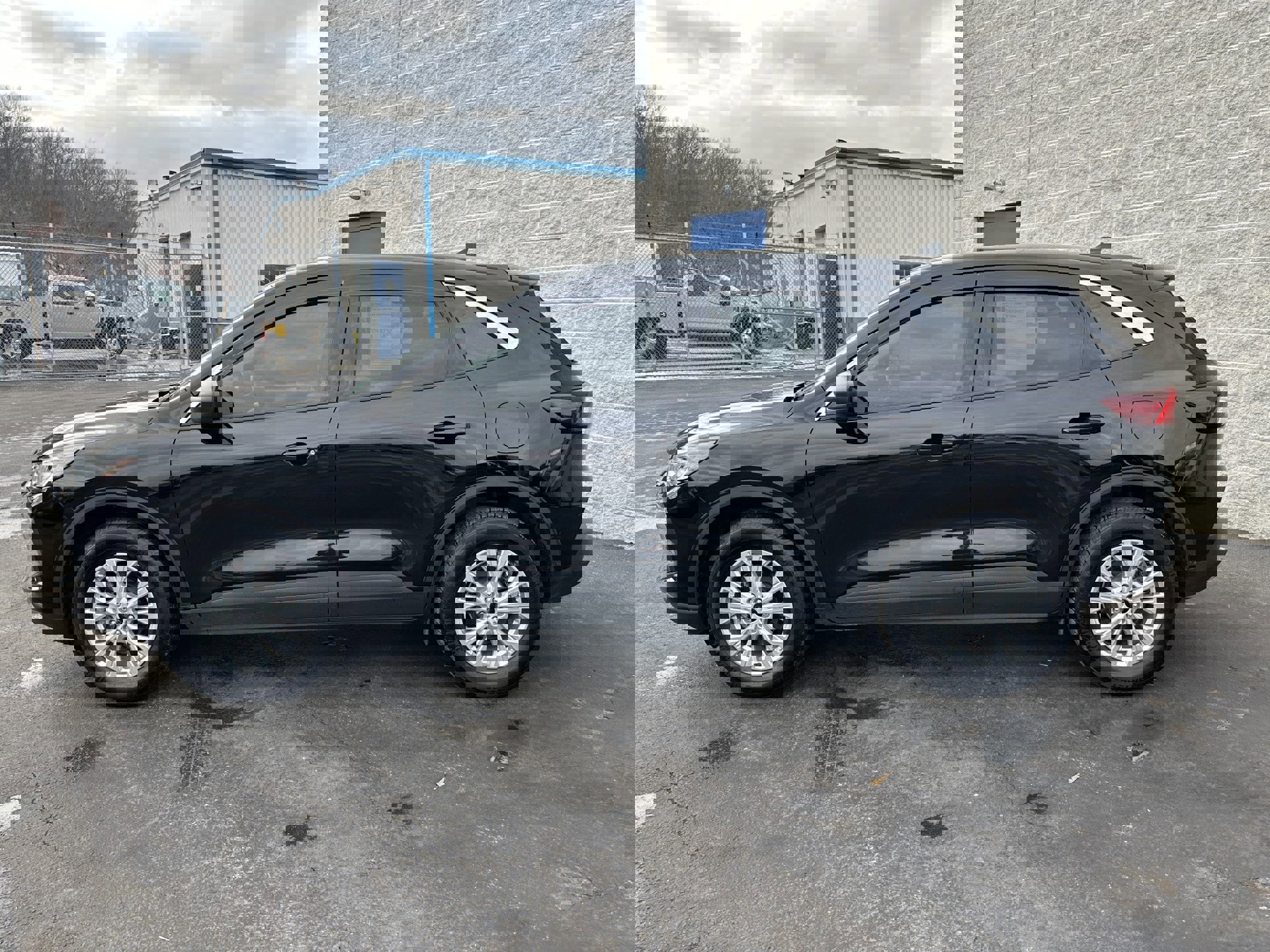 Certified 2024 Ford Escape Active image 3