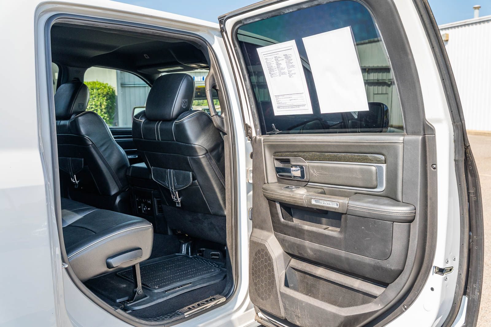 Used 2018 RAM 2500 Limited AWD/4WD image 17