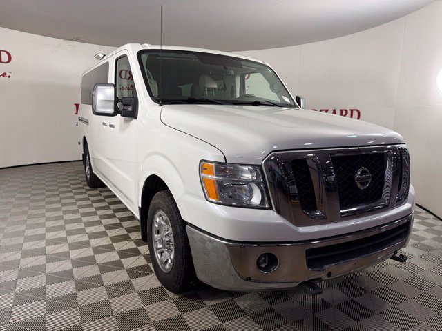 Used 2017 Nissan NV 3500 SL RWD image 1