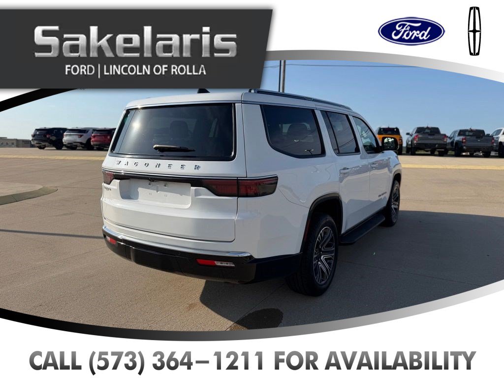 Used 2025 Jeep Wagoneer Series II w/ 8-Passenger Seating Package AWD/4WD image 5
