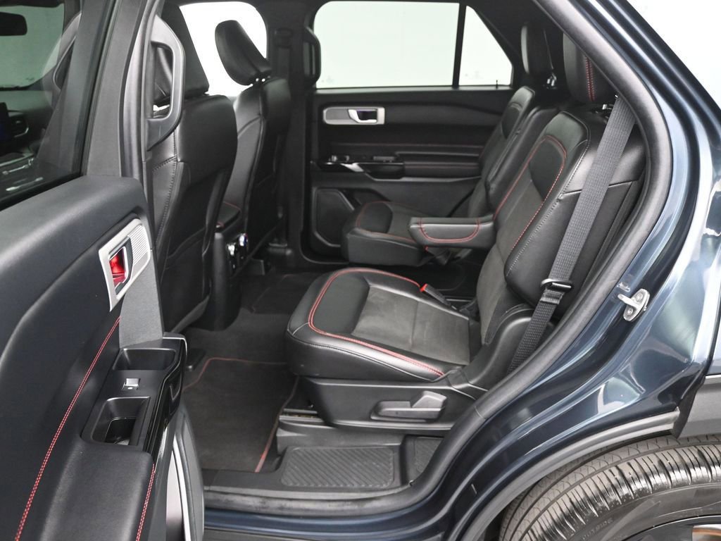 Certified 2023 Ford Explorer ST-Line w/ Class IV Trailer Tow Package RWD image 46