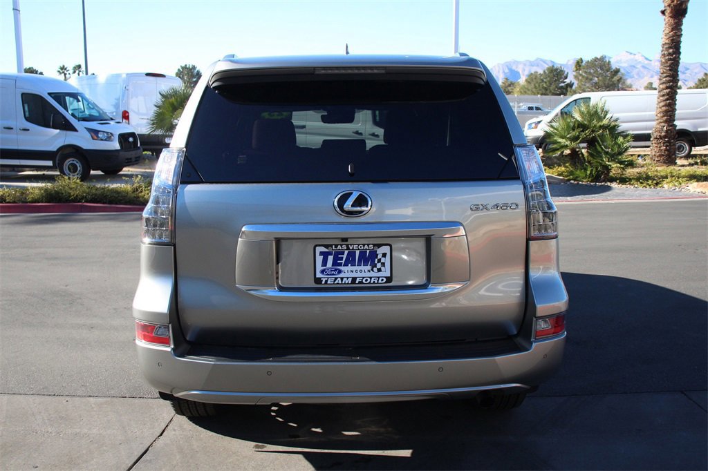 Used 2023 Lexus GX 460 Premium image 6