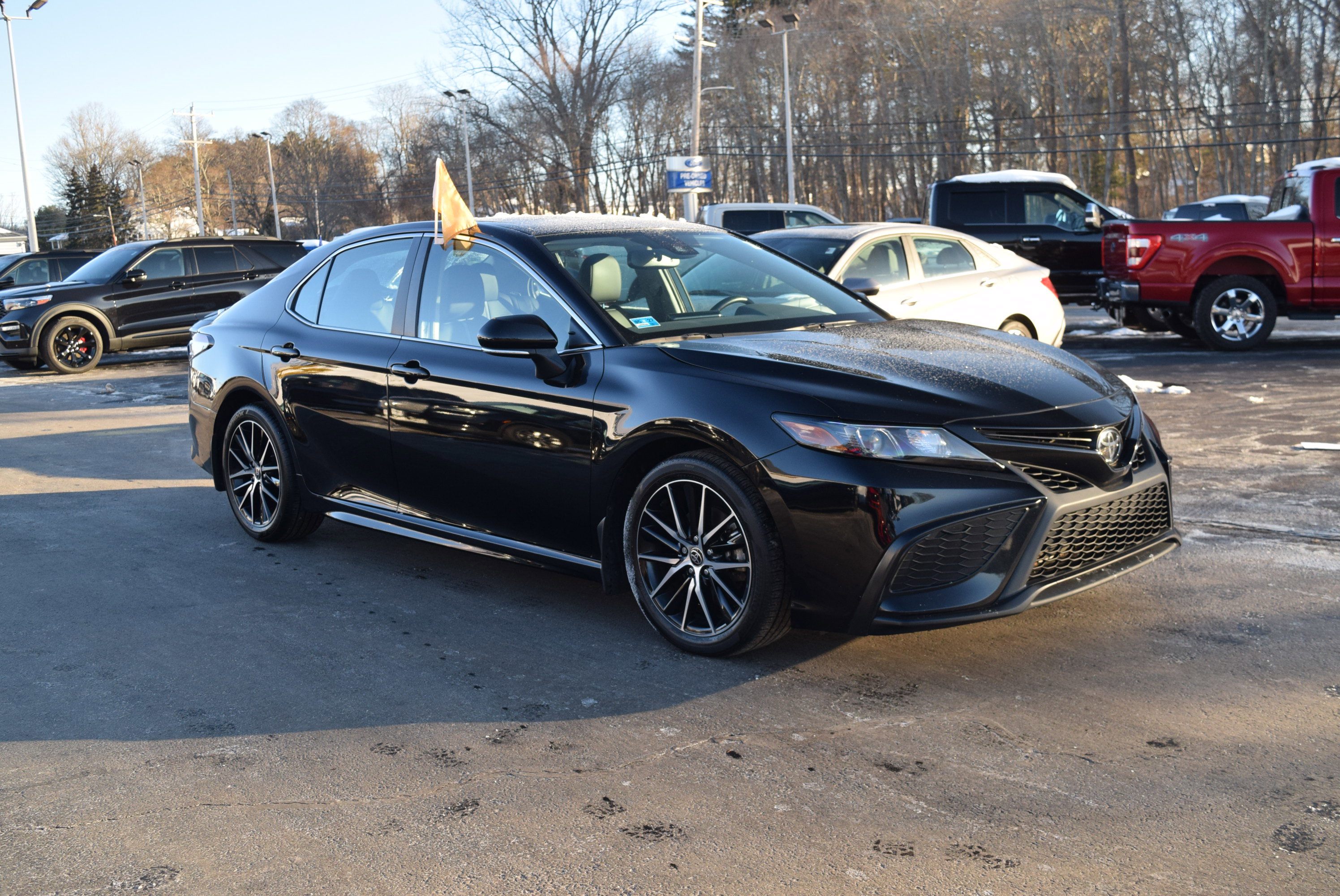 Used 2023 Toyota Camry SE