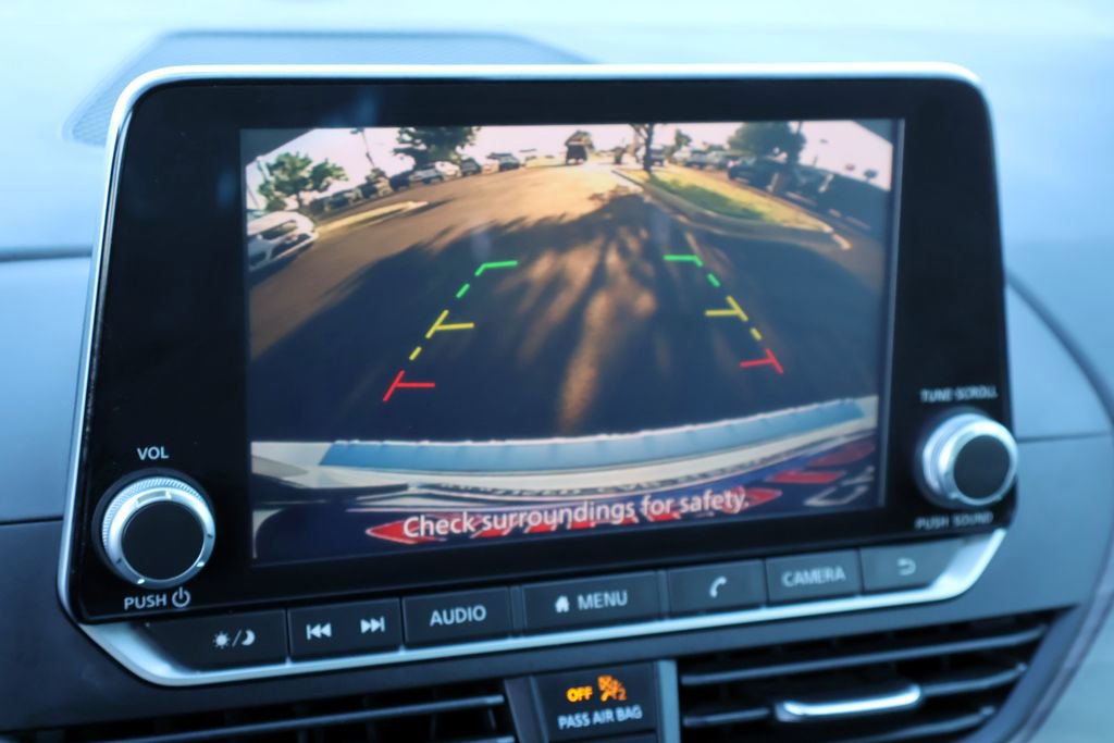 Used 2023 Nissan Altima 2.5 SV FWD image 5