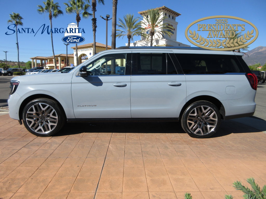 Certified 2025 Ford Expedition Max Platinum w/ Platinum Ultimate Package AWD/4WD image 1