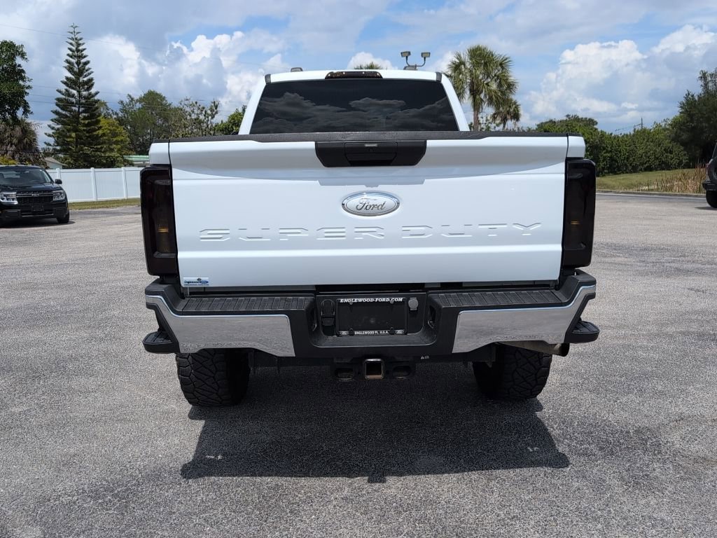 Certified 2024 Ford F250 XLT w/ FX4 Off-Road Package AWD/4WD image 4