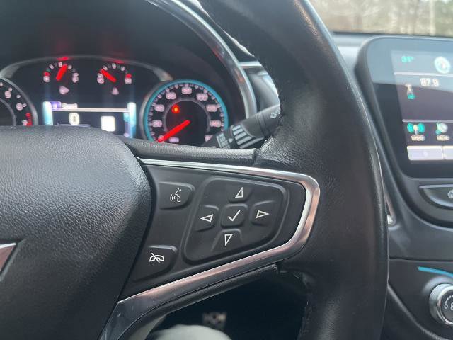 Used 2017 Chevrolet Malibu LT w/ Leather Package image 20