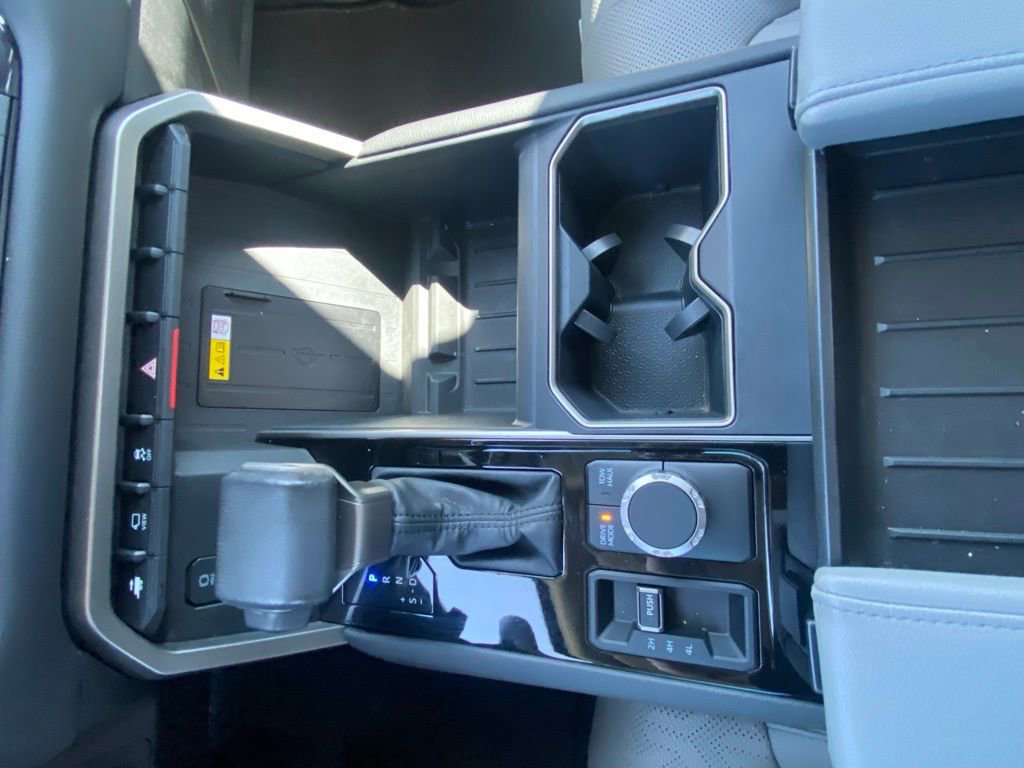 Used 2023 Toyota Tundra Limited image 18