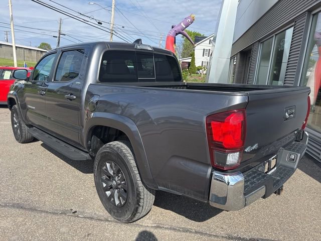 Used 2023 Toyota Tacoma SR5 AWD/4WD image 8