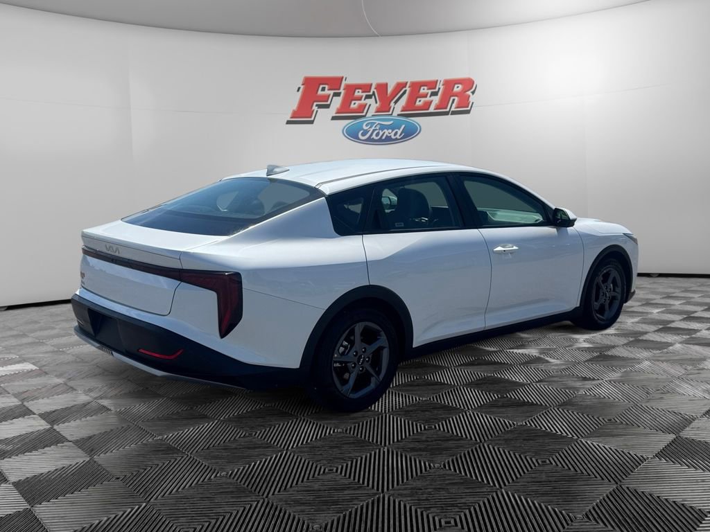 Used 2025 Kia K4 FWD image 5
