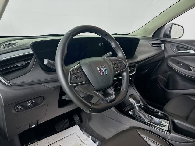 Used 2024 Buick Encore GX Sport Touring image 9