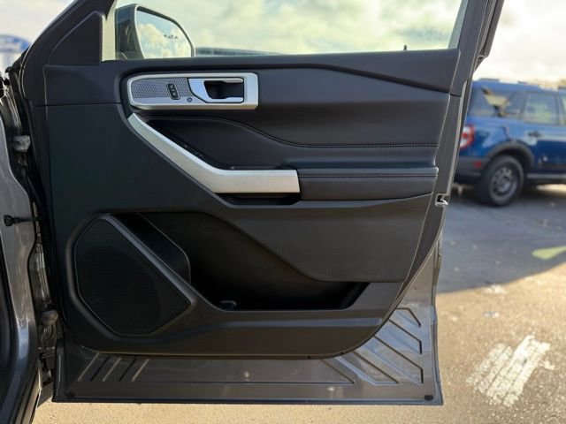 Certified 2023 Ford Explorer Limited image 29