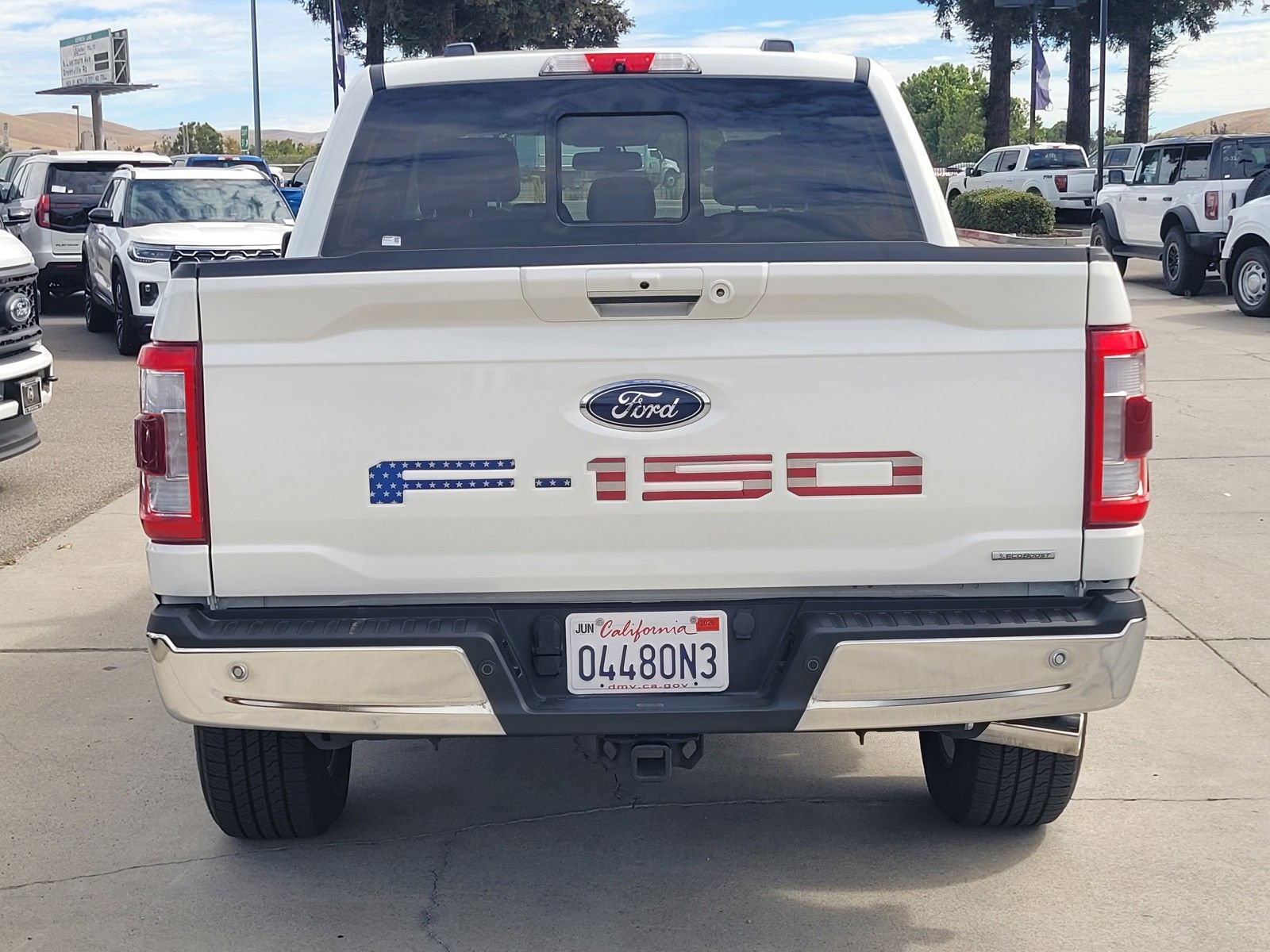 Certified 2022 Ford F150 Lariat w/ Equipment Group 502A High RWD image 5