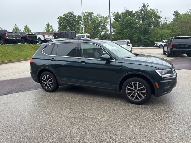 Used 2019 Volkswagen Tiguan SE w/ Panoramic Sunroof Package AWD/4WD image 19