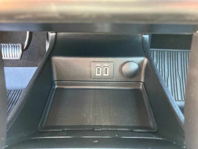 Certified 2020 Ford Fusion SE FWD image 21
