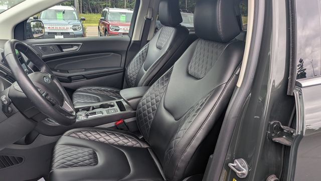 Certified 2023 Ford Edge Titanium AWD/4WD image 19