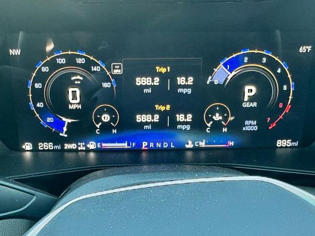 Used 2025 Chevrolet Colorado ZR2 w/ Technology Package image 22