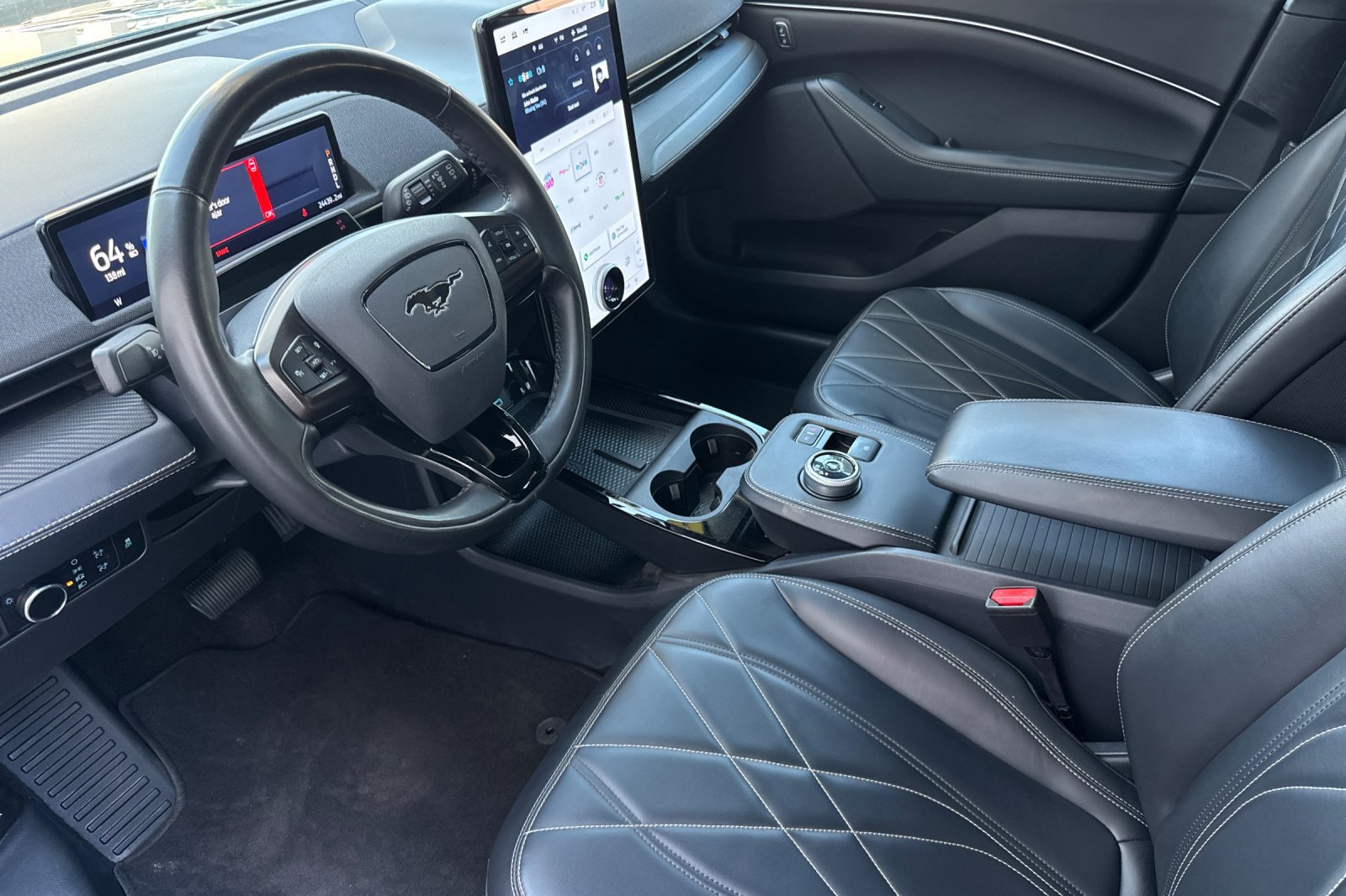 Certified 2024 Ford Mustang Mach-E Select RWD image 9