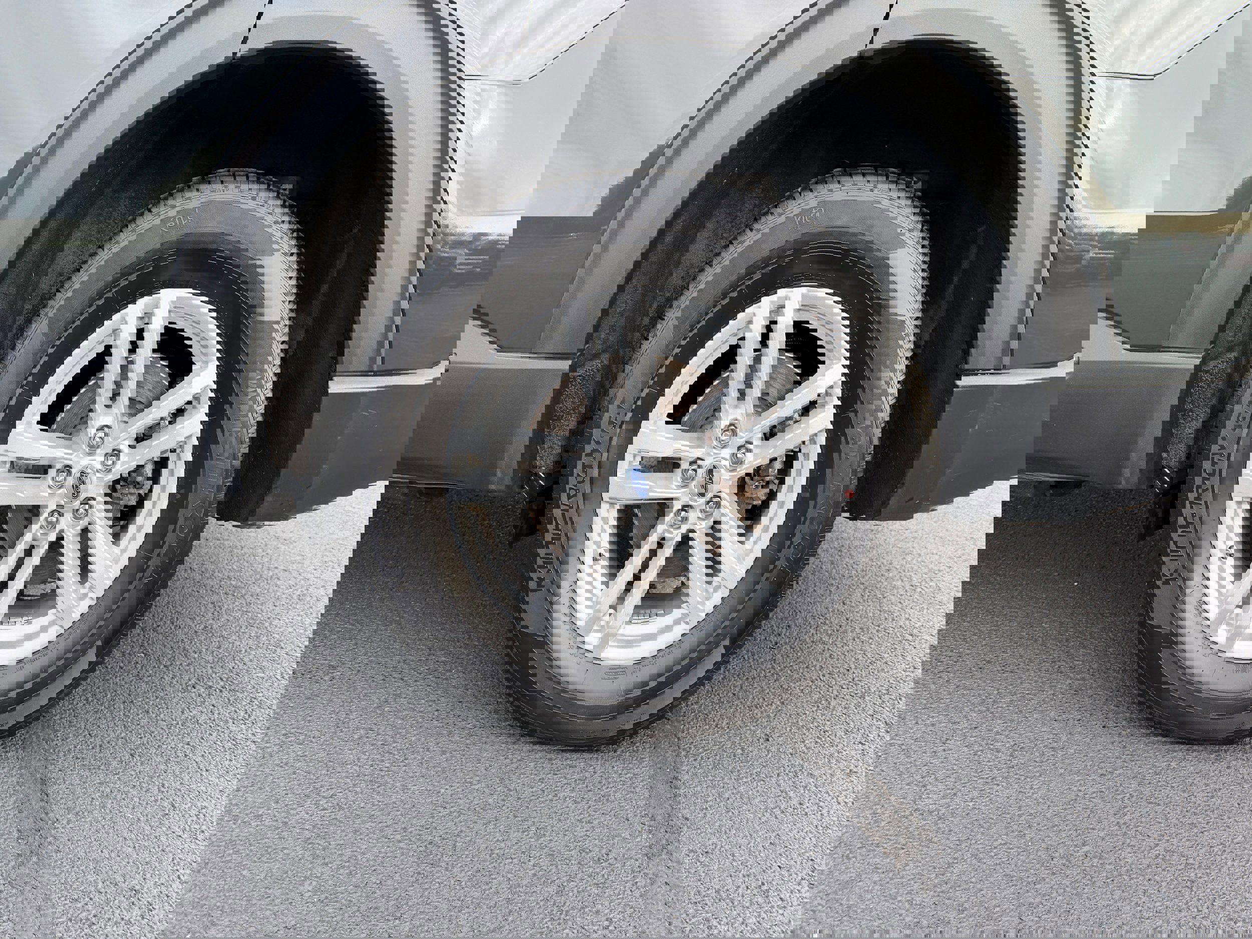 Certified 2023 Ford Explorer XLT image 10