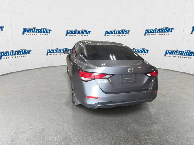 Used 2022 Nissan Sentra SV FWD image 9