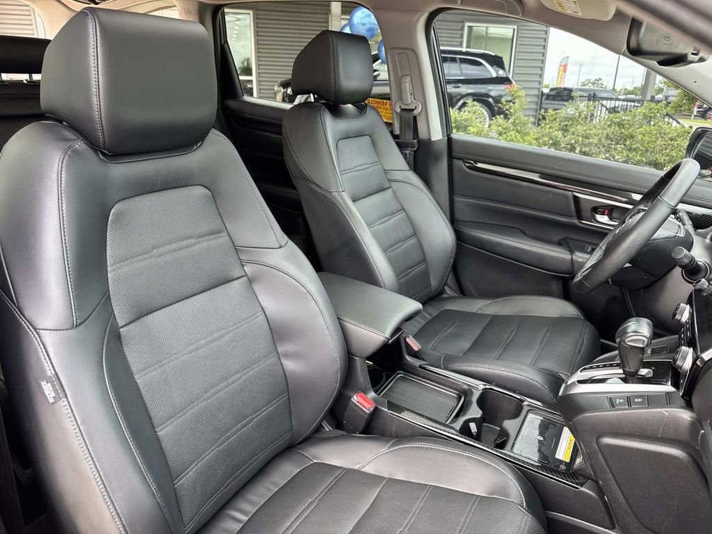 Used 2020 Honda CR-V Touring image 11