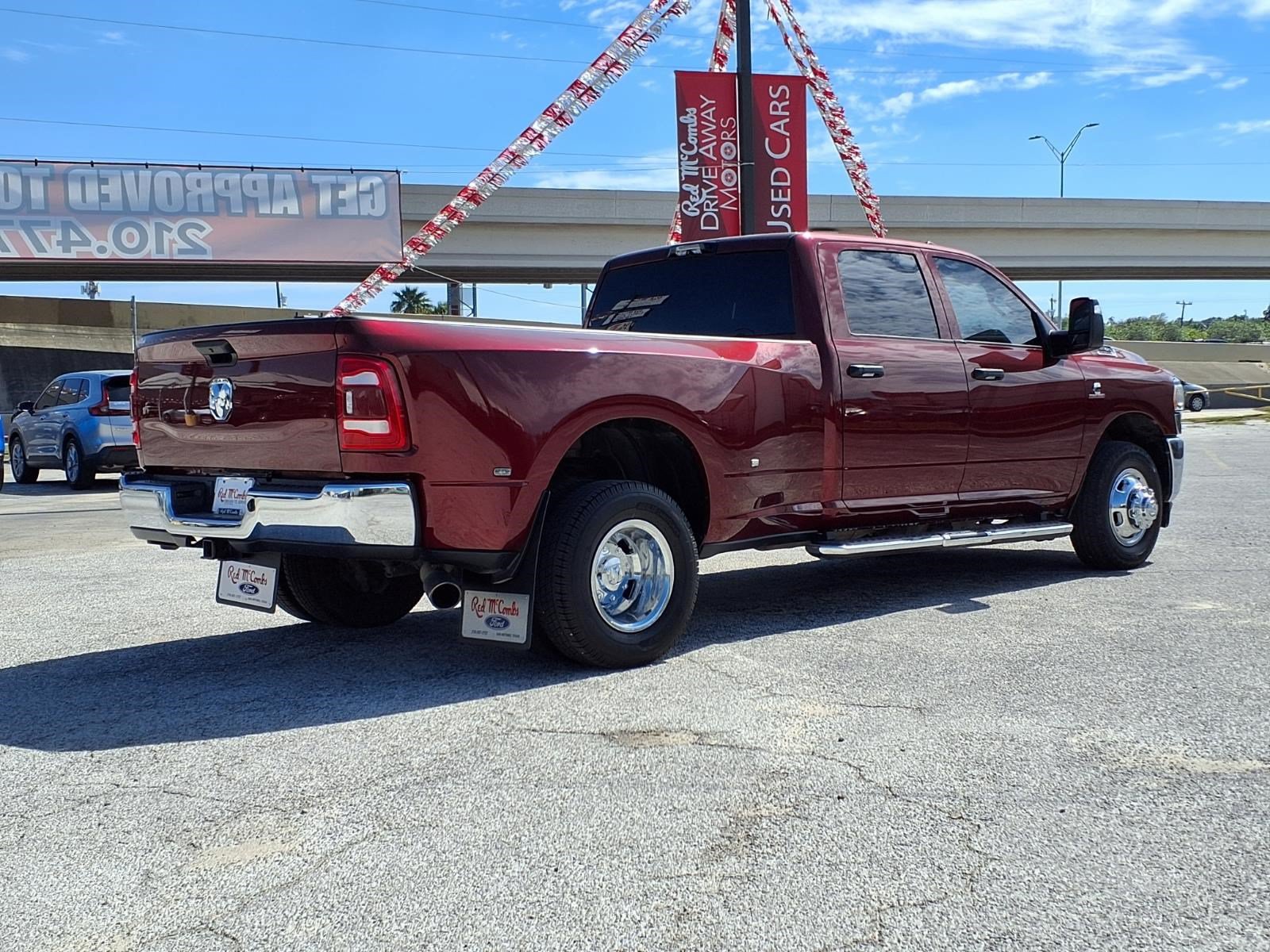 Used 2023 RAM 3500 Tradesman RWD image 6