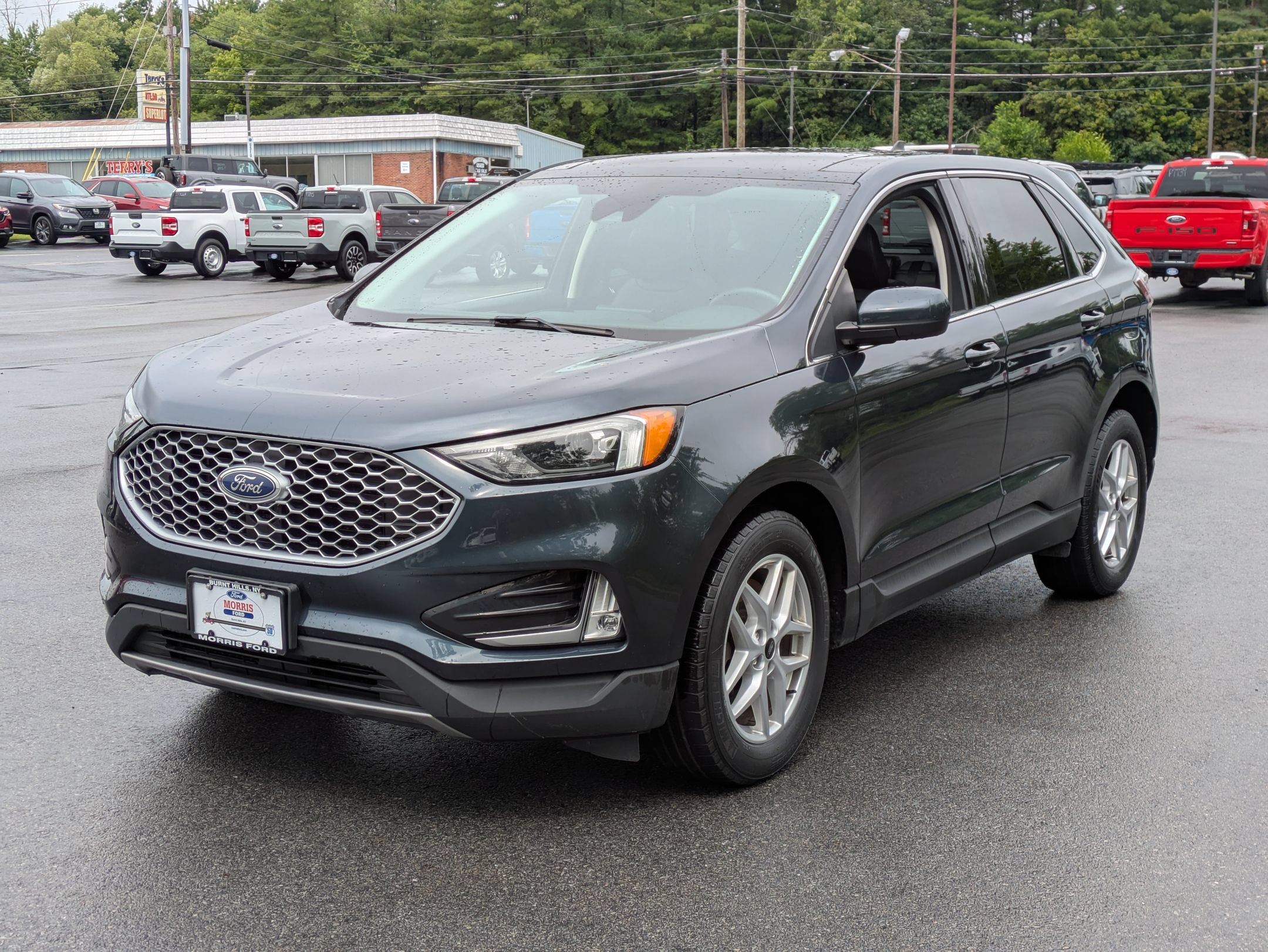 Certified 2024 Ford Edge SEL w/ Convenience Package AWD/4WD image 5