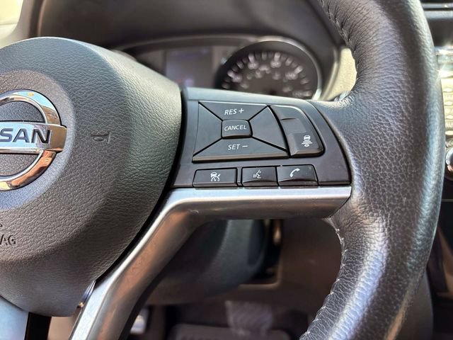 Used 2018 Nissan Rogue SV w/ Premium Package AWD/4WD image 19