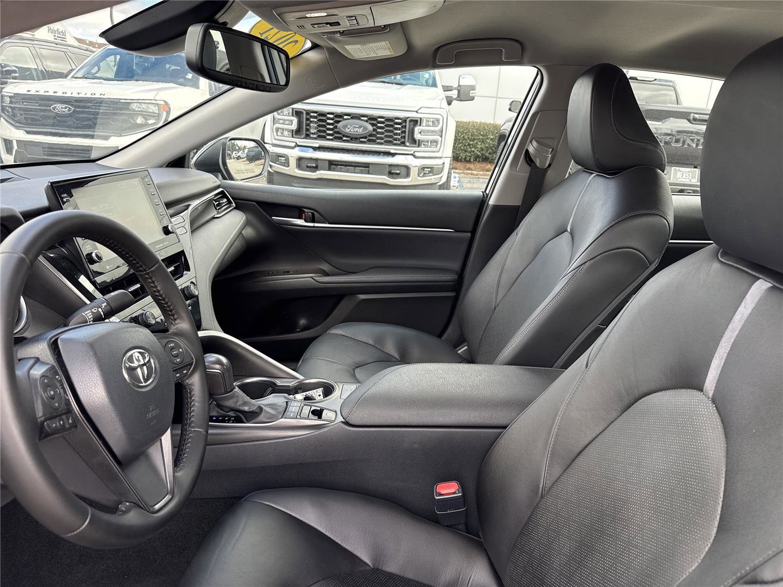 Used 2021 Toyota Camry XSE image 9