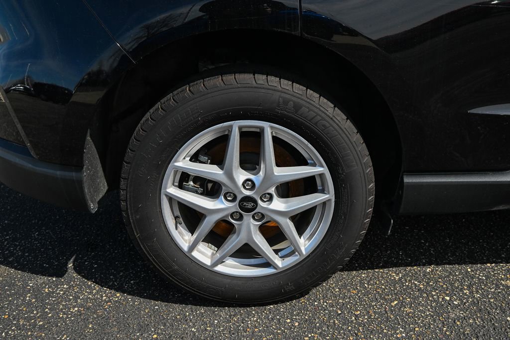Certified 2024 Ford Edge SEL w/ Convenience Package AWD/4WD image 17