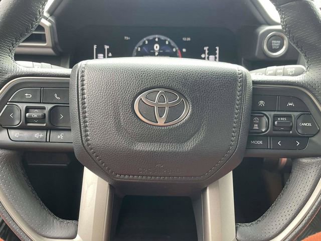 Used 2025 Toyota 4Runner SR5 image 15