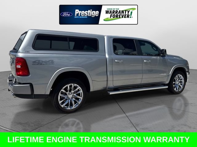 Used 2025 RAM 1500 Laramie w/ Sport Appearance Package AWD/4WD image 4