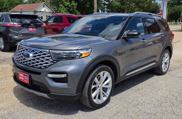 Certified 2023 Ford Explorer Platinum w/ Technology Package AWD/4WD image 2