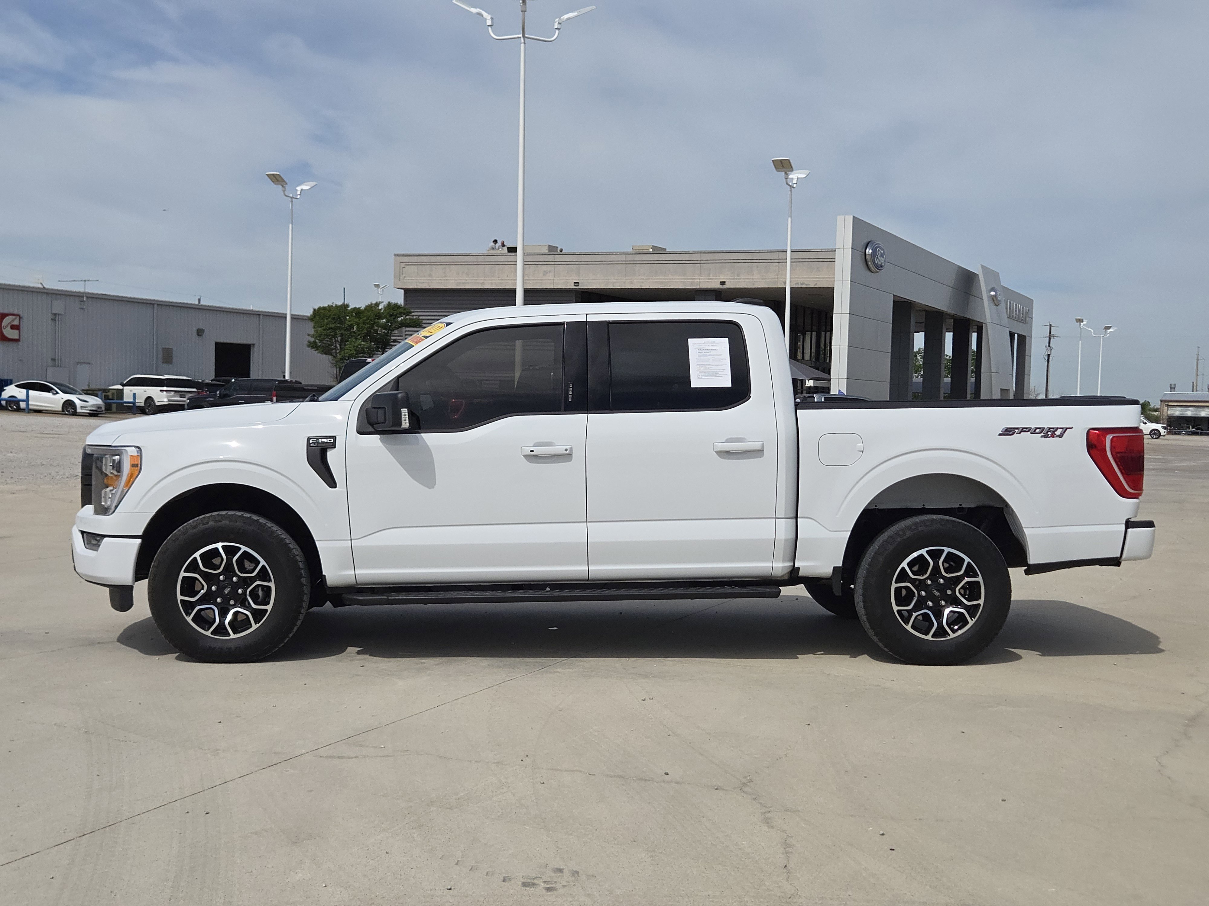 Certified 2022 Ford F150 XLT w/ Equipment Group 302A High image 2