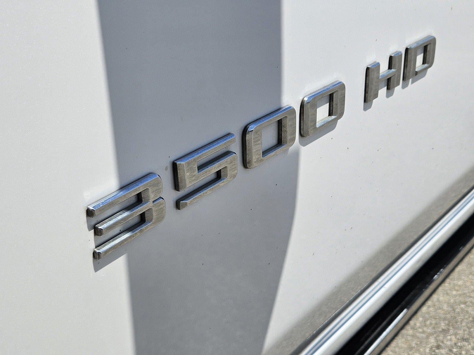Used 2022 Chevrolet Silverado 3500 High Country w/ Safety Package II AWD/4WD image 11
