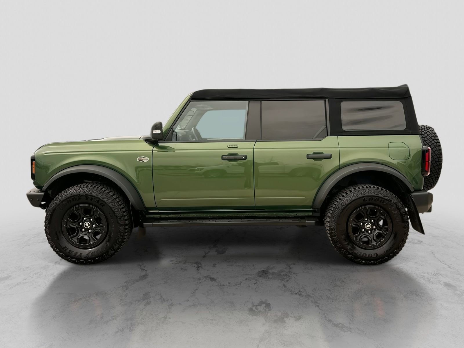 Certified 2022 Ford Bronco Wildtrak AWD/4WD image 3