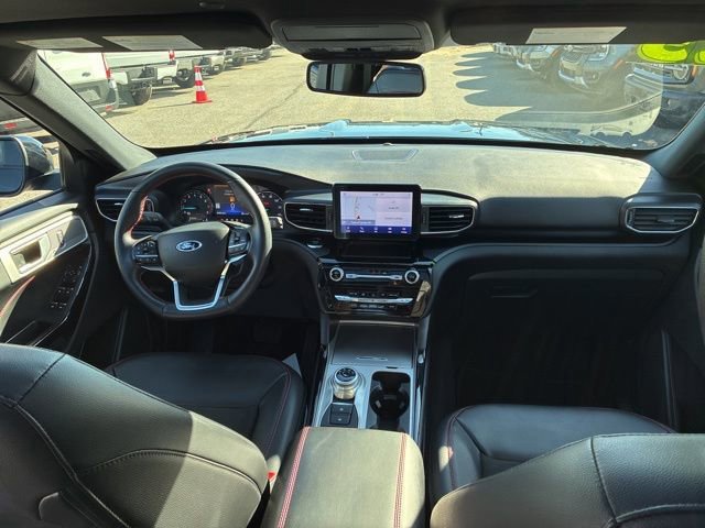 Certified 2023 Ford Explorer ST-Line image 17