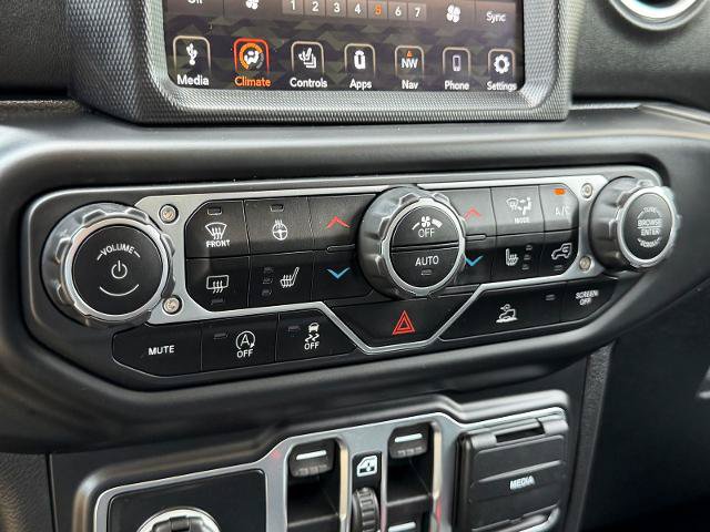 Used 2020 Jeep Gladiator Overland AWD/4WD image 38
