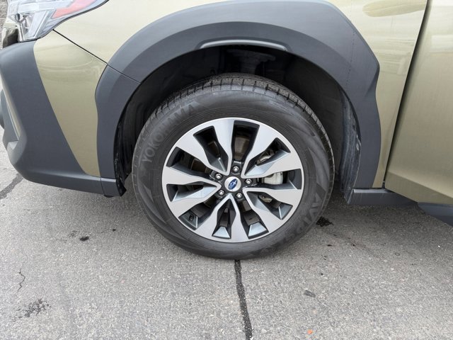 Used 2023 Subaru Outback Limited image 27
