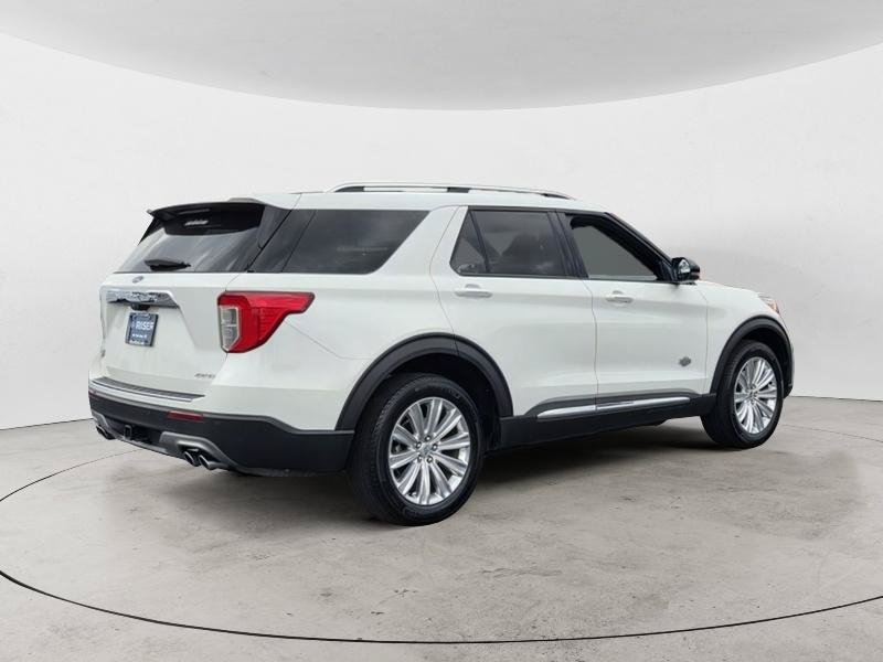 Certified 2023 Ford Explorer King Ranch w/ Technology Package AWD/4WD image 3